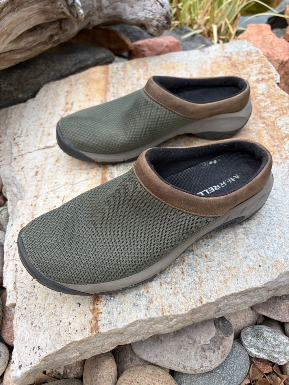 Merrell Women’s 8.5 Slip On Clog Mule Shoes J003256 Olive Mesh Comfort Casual